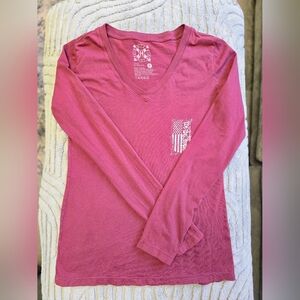 Long Sleeve V-Neck Tee - Pink